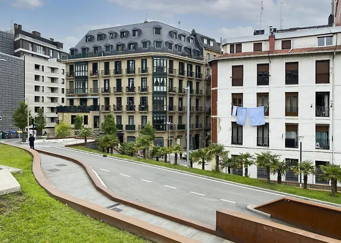 Always Easy I Arroka *