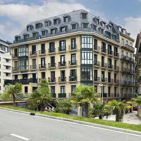 Always Easy I Arroka * Σαν Σεμπαστιάν