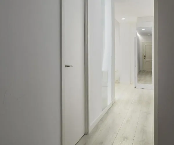 Always Easy I Arroka Σαν Σεμπαστιάν